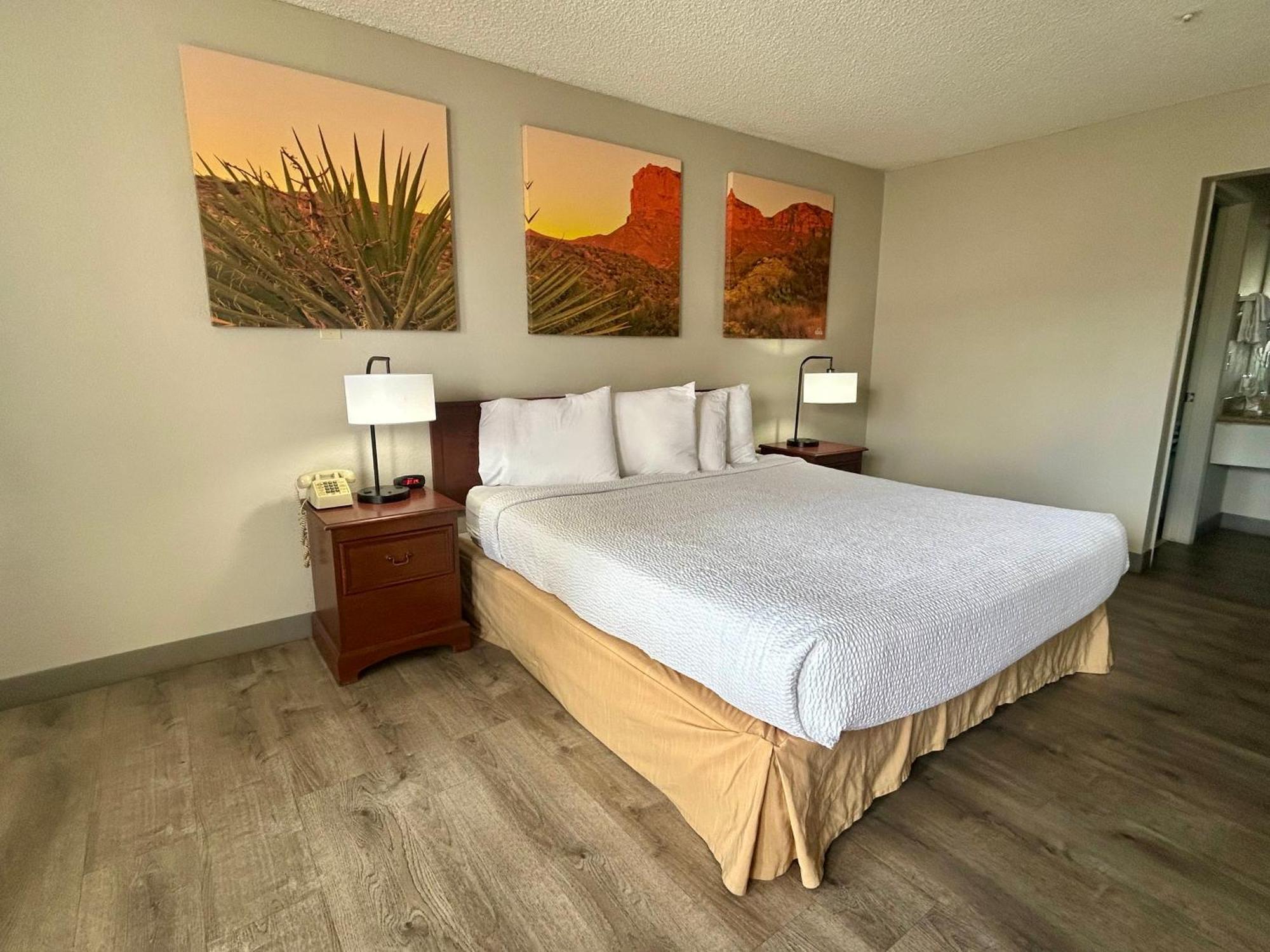 Days Inn By Wyndham Kingman West Bagian luar foto