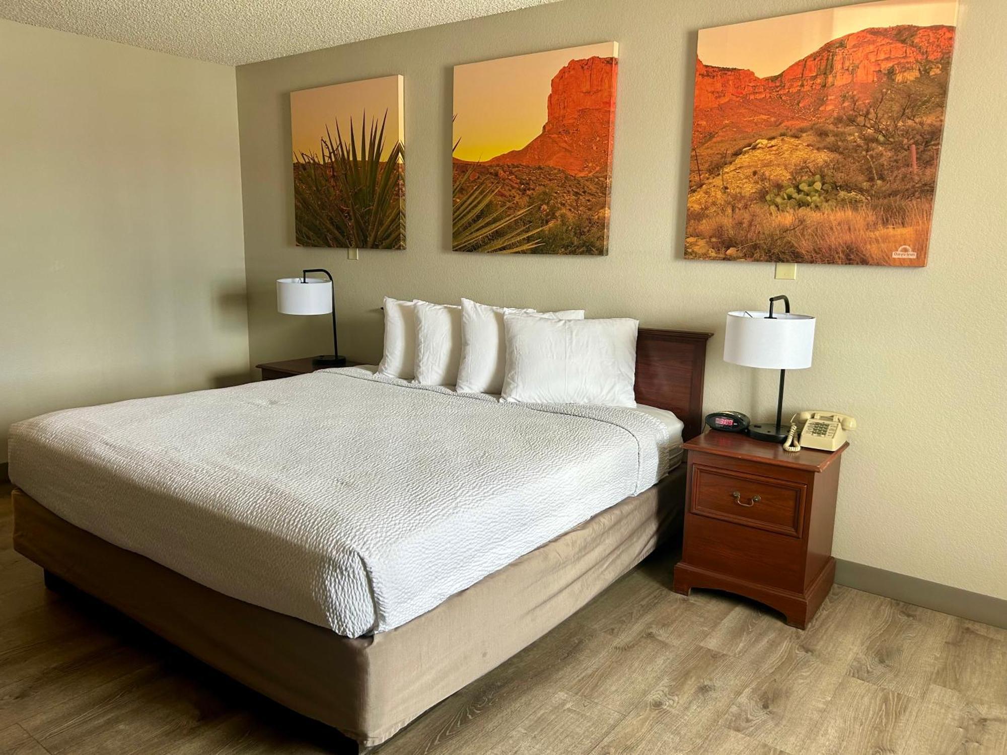 Days Inn By Wyndham Kingman West Bagian luar foto